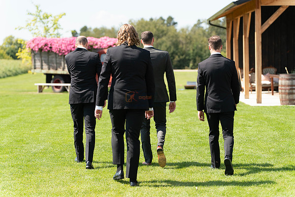 formals-posed-101