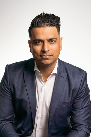 Edmonton-Corporate-photographer--4