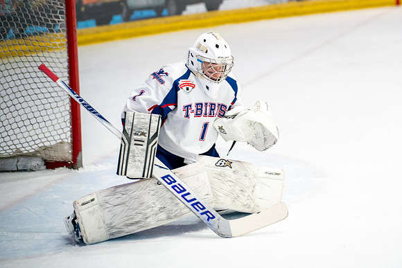 Tbirds-goalie-3575