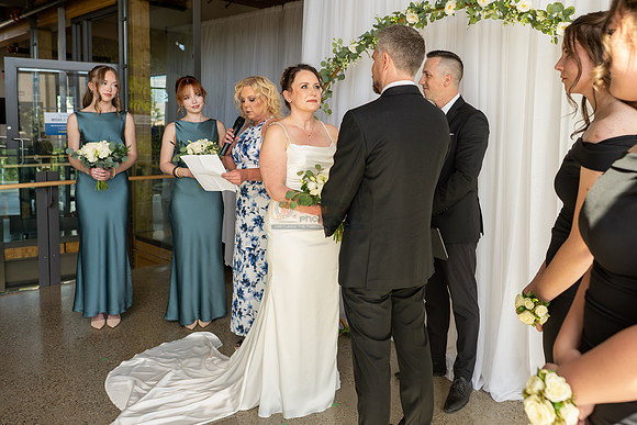 Kim-Craig-ceremony-3300