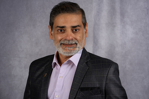 Malhotra-09758