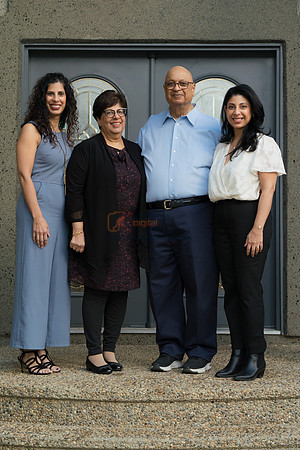 Extended Family Photos_Damani-kassam-0118