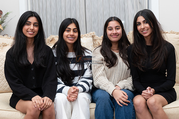 Extended Family Photos_Damani-kassam-0307