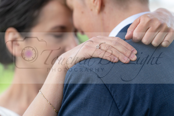 Savannah-Becca-teasers-3035