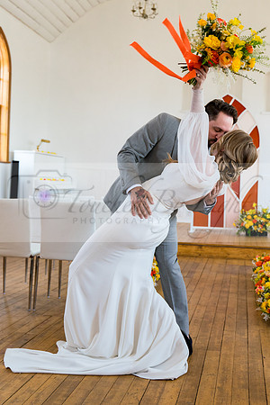 Edmonton-Intimate-Wedding-photography-2-2