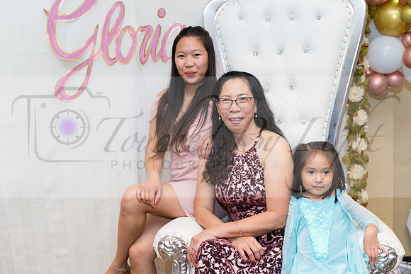 Gloria-0157